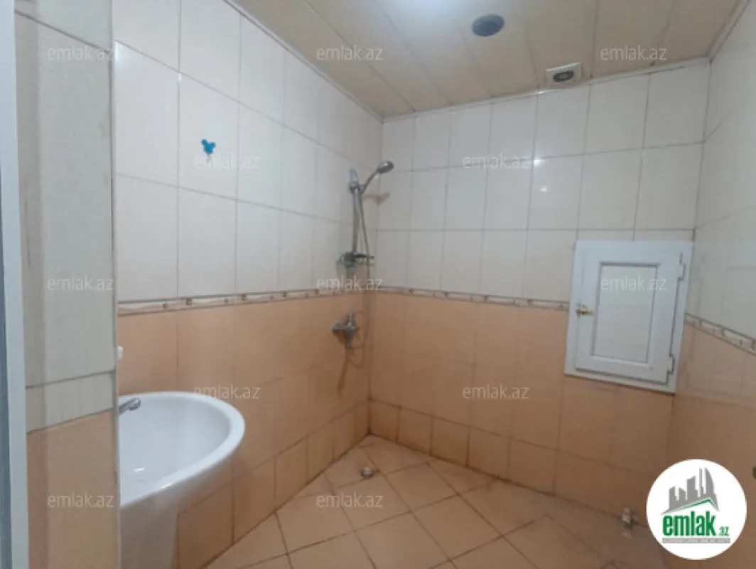 Satılır 2 otaqlı yeni tikili 62 m²