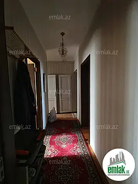 Satılır 4 otaqlı köhnə tikili 80 m²