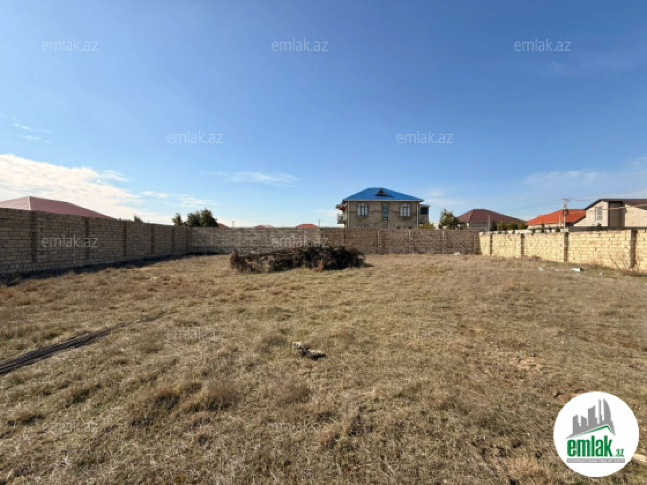 Satılır torpaq sahəsi 6 m²