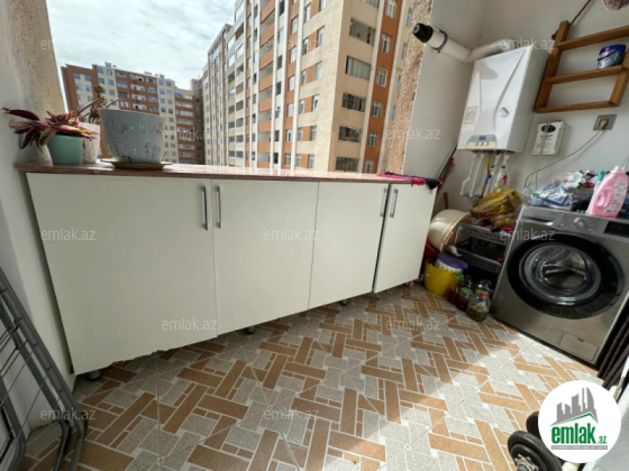 Satılır 2 otaqlı yeni tikili 65 m²