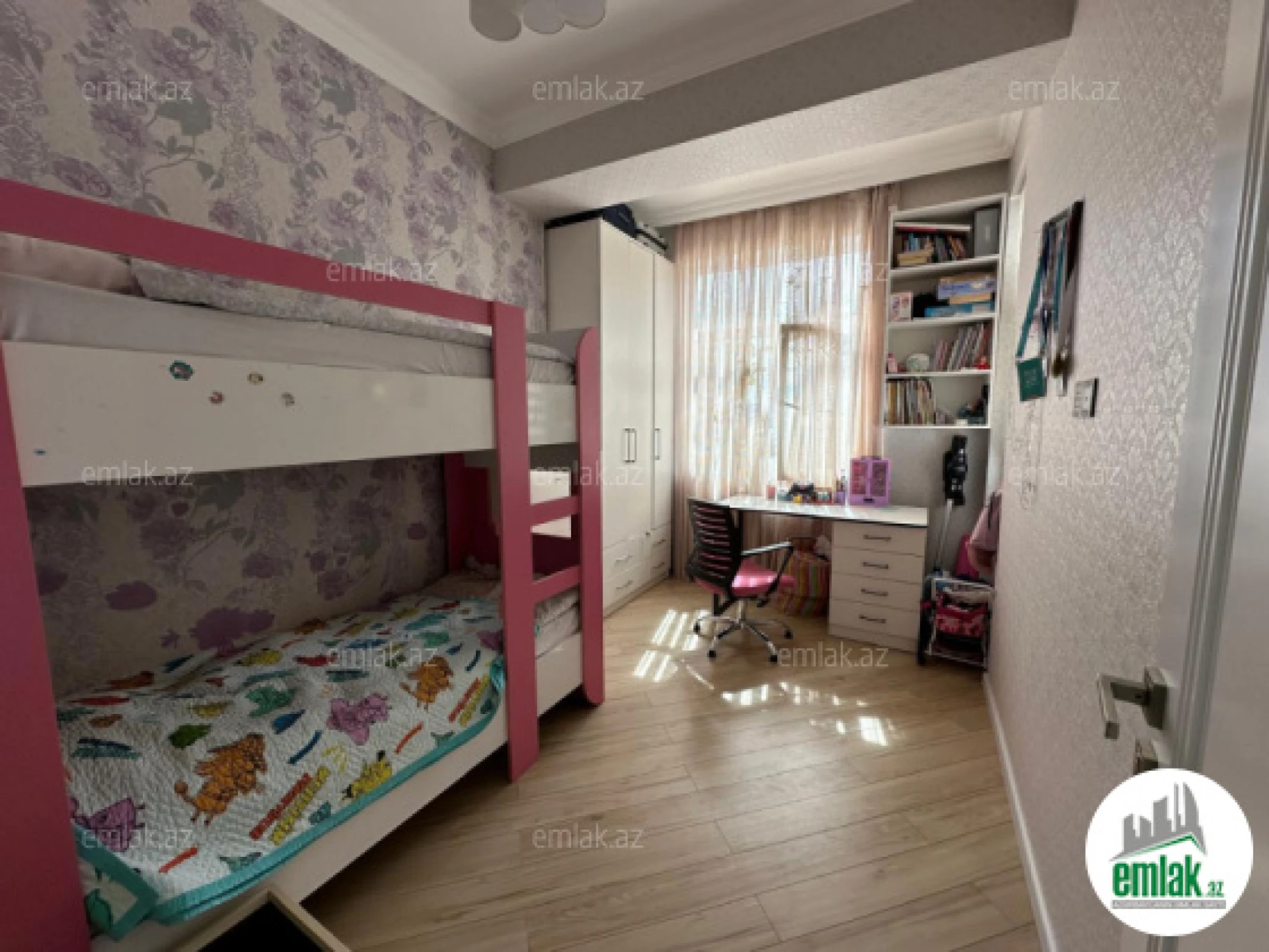 Satılır 2 otaqlı yeni tikili 65 m²