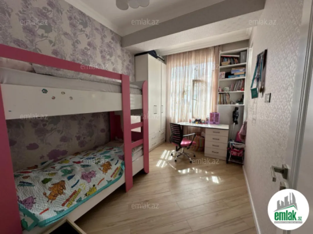 Satılır 2 otaqlı yeni tikili 65 m²