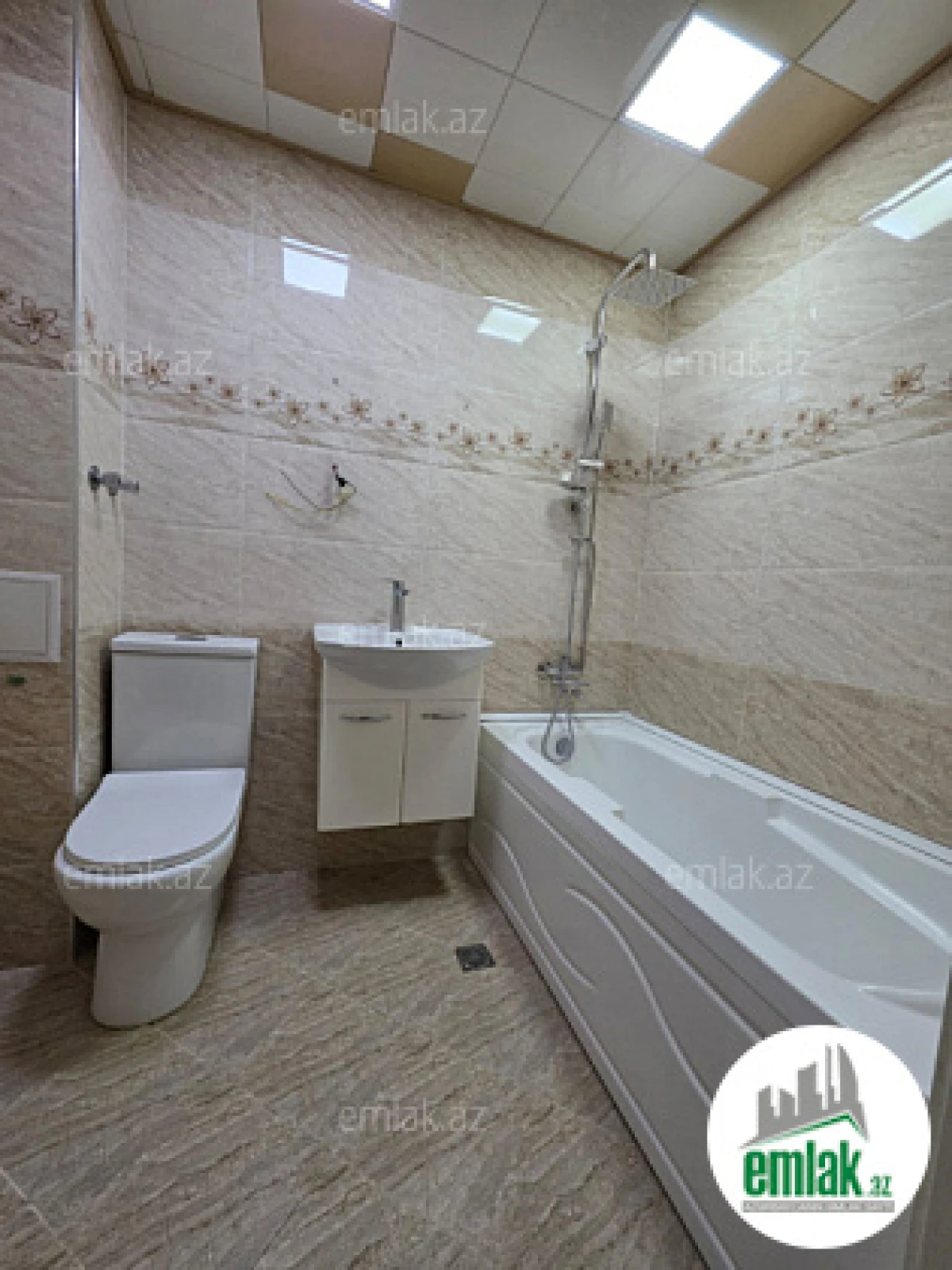 Satılır 2 otaqlı yeni tikili 56 m²