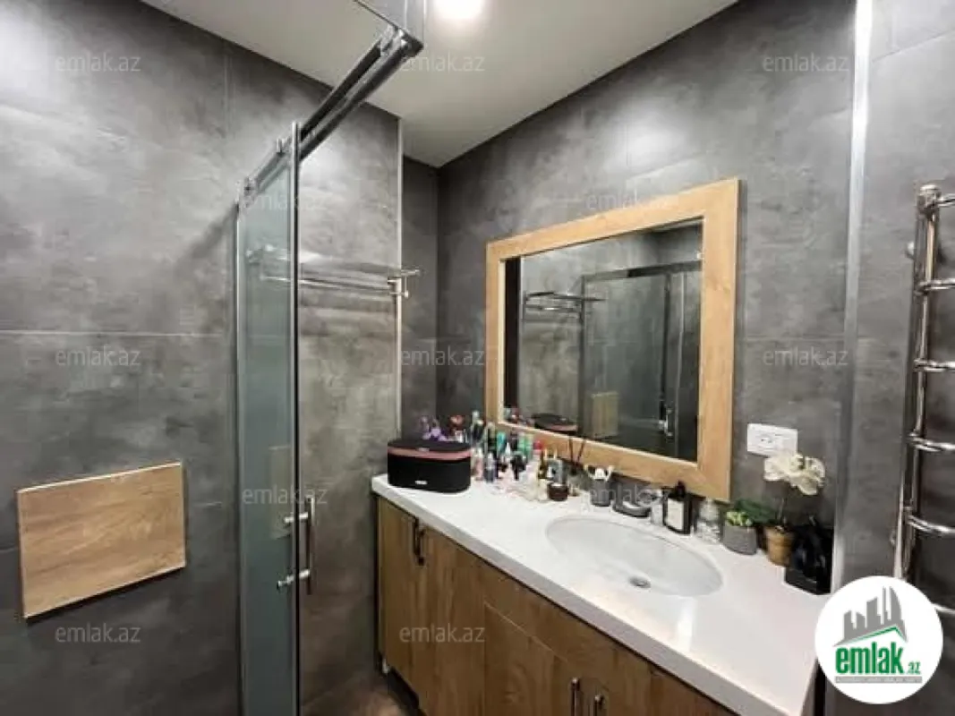 Satılır 1 otaqlı yeni tikili 50 m²