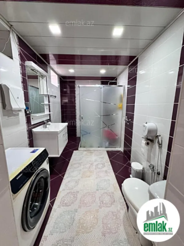 Satılır 5 otaqlı həyət evi 200 m²