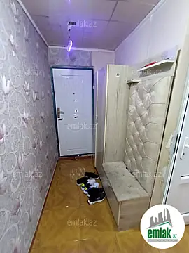 Satılır 2 otaqlı köhnə tikili 55 m²