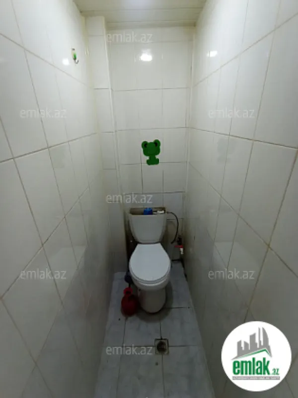Satılır 2 otaqlı köhnə tikili 55 m²