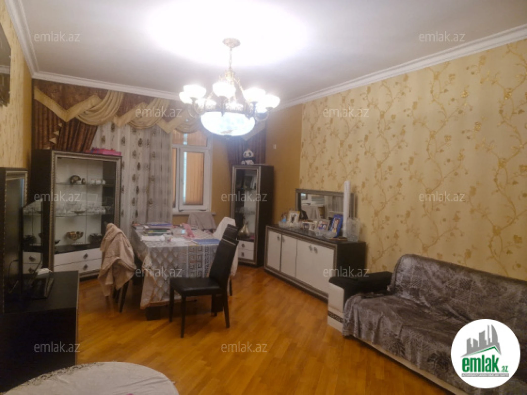 Satılır 2 otaqlı yeni tikili 100 m²