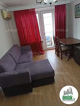 Satılır 2 otaqlı köhnə tikili 35 m²