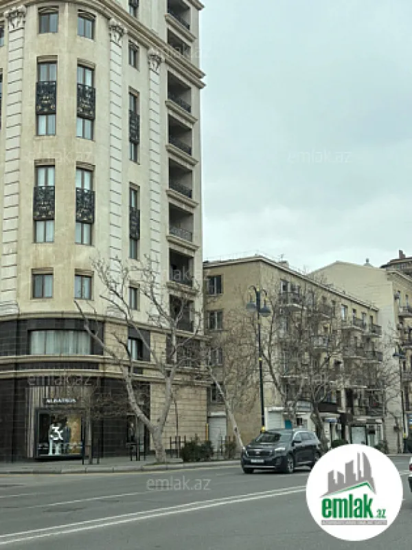 Satılır 2 otaqlı köhnə tikili 35 m²