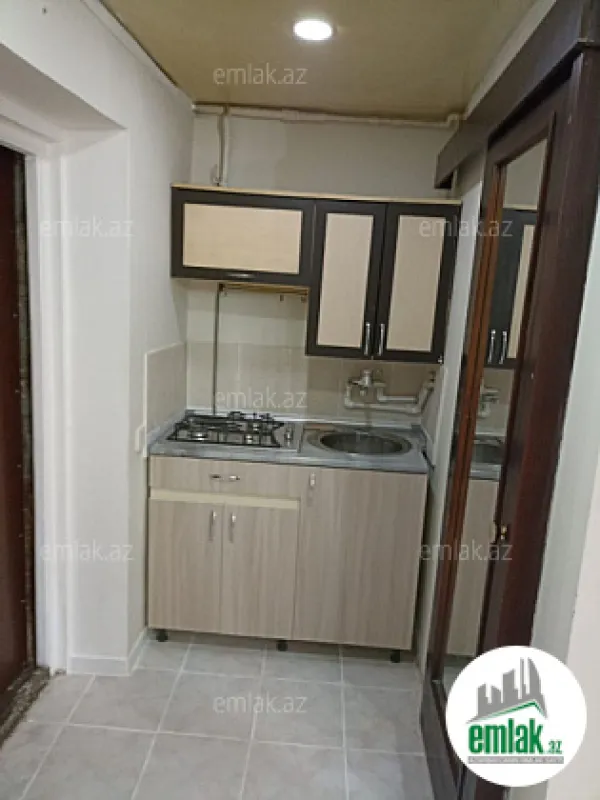 Satılır 2 otaqlı köhnə tikili 35 m²