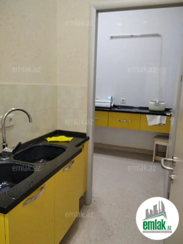 Satılır 11 otaqlı obyekt 270 m²