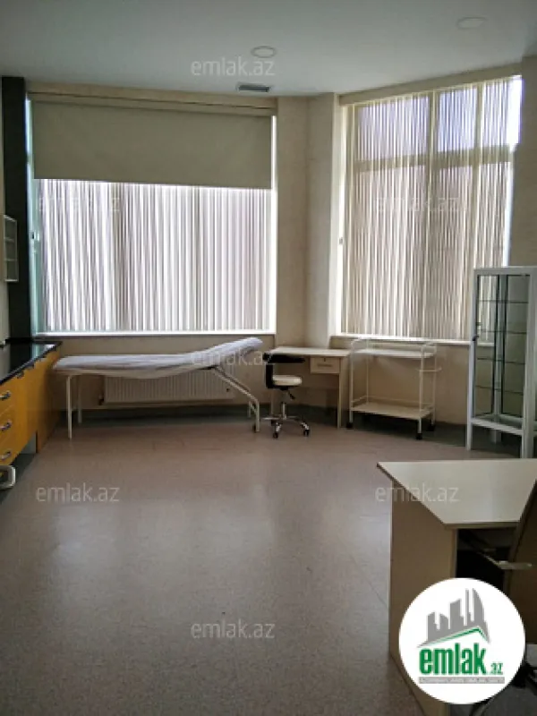 Satılır 11 otaqlı obyekt 270 m²