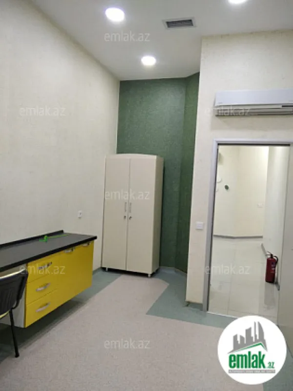 Satılır 11 otaqlı obyekt 270 m²
