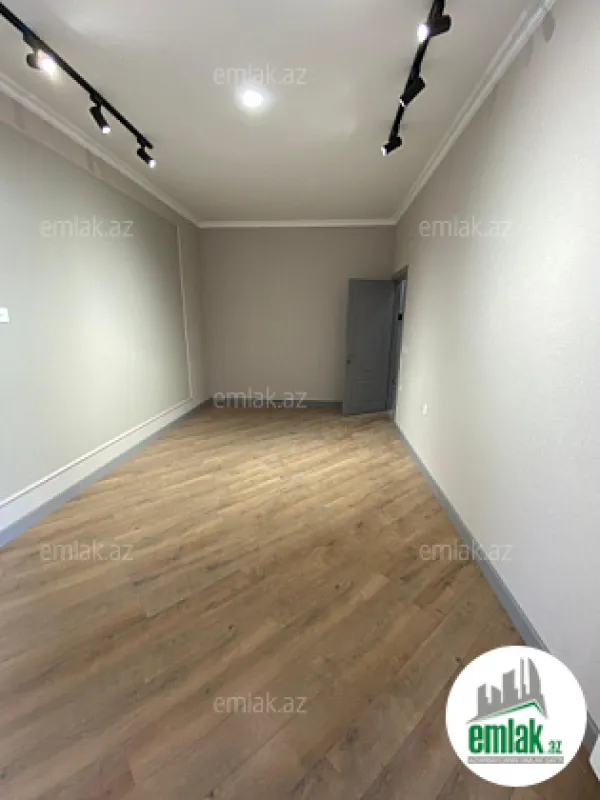 Satılır 2 otaqlı yeni tikili 82.5 m²