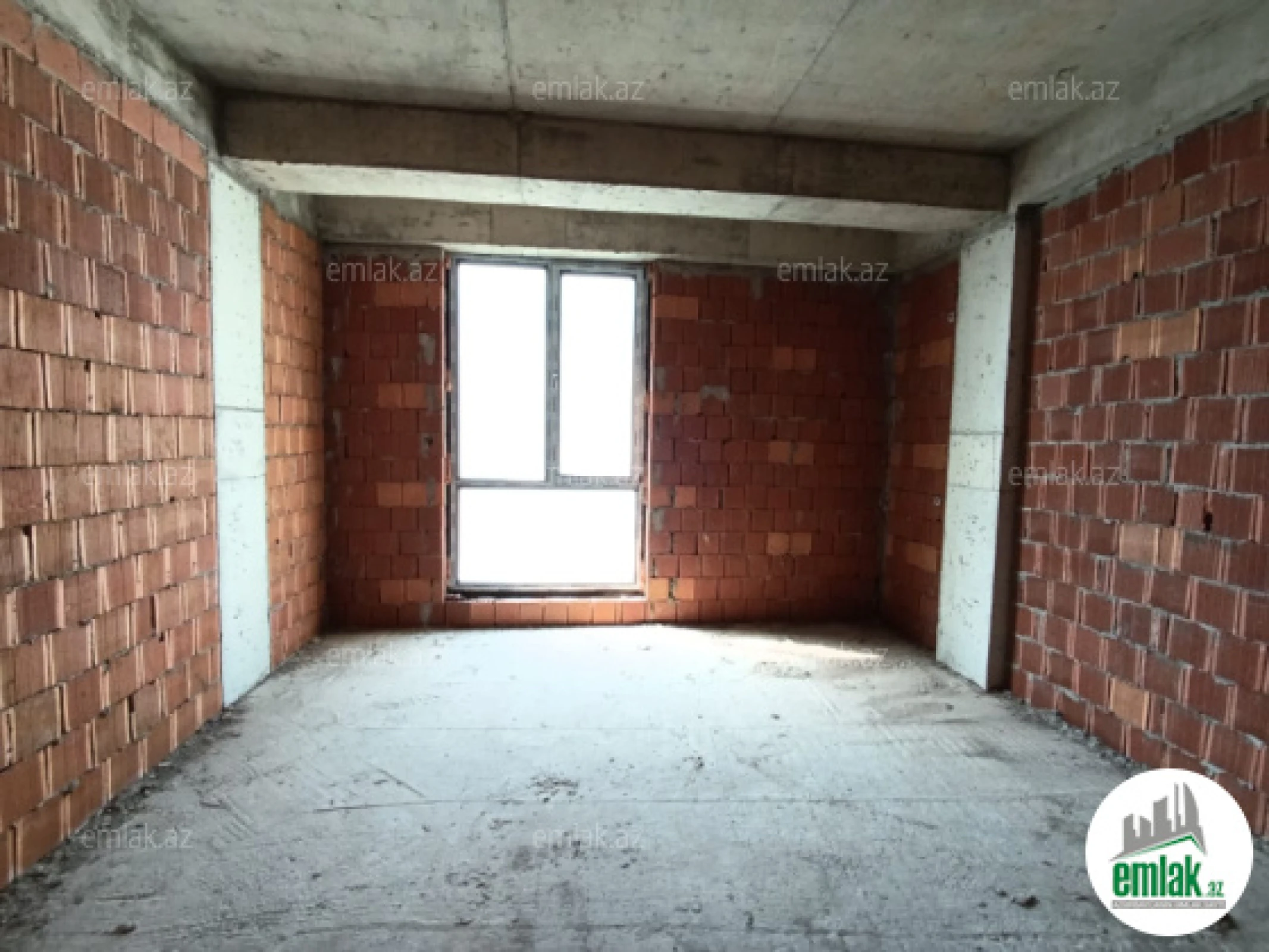 Satılır 4 otaqlı yeni tikili 219.6 m²