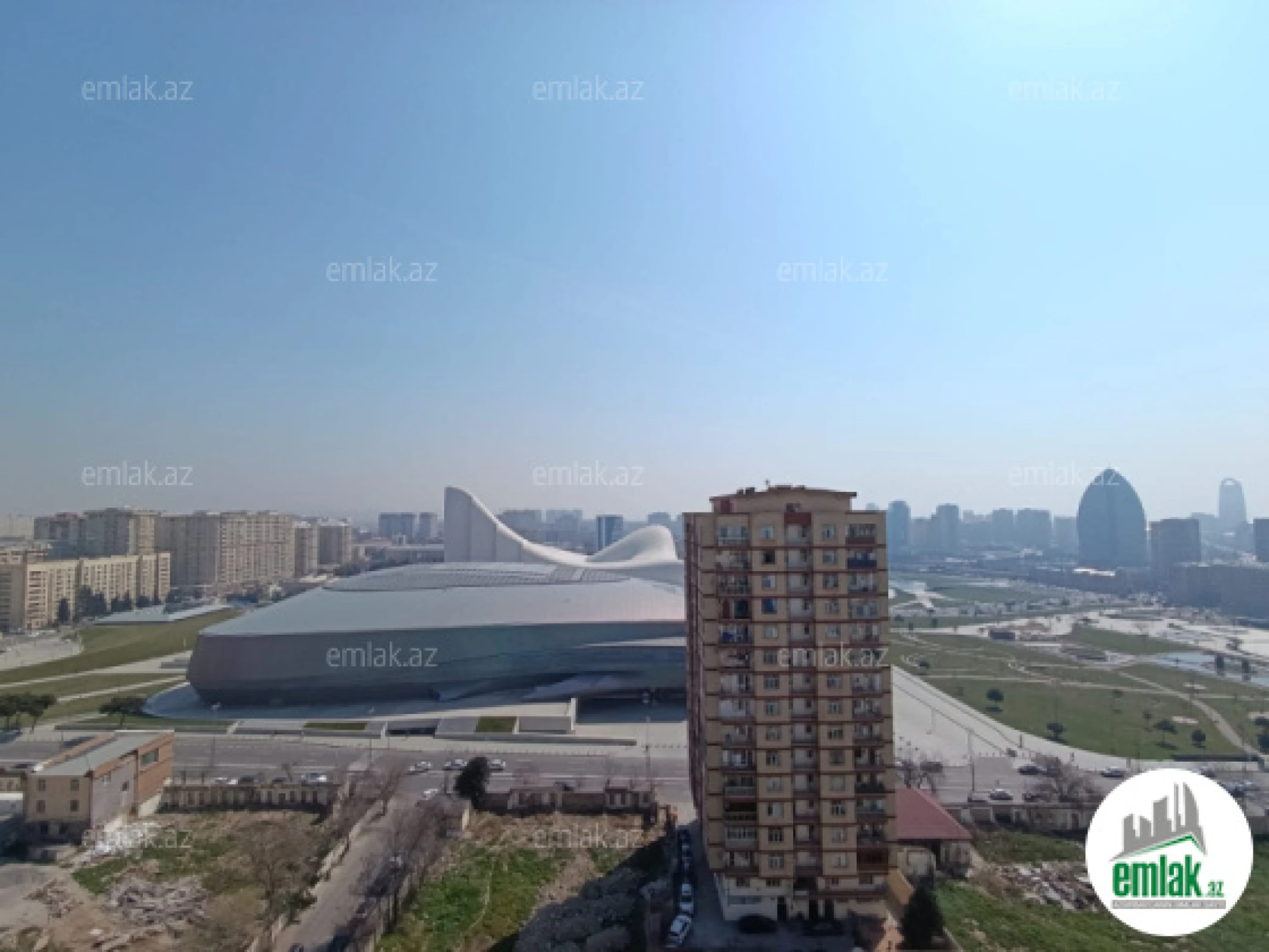 Satılır 4 otaqlı yeni tikili 219.6 m²