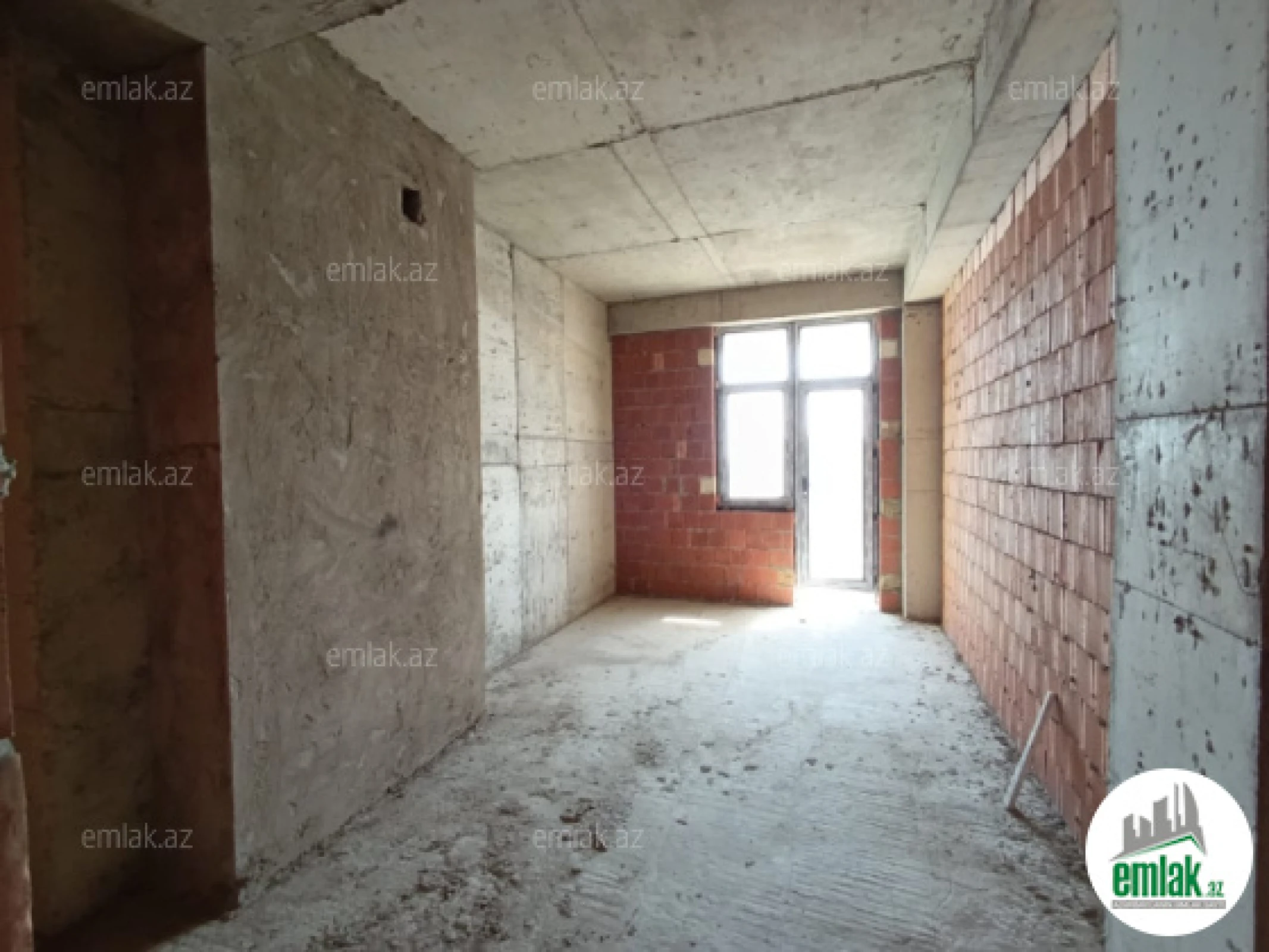 Satılır 4 otaqlı yeni tikili 219.6 m²