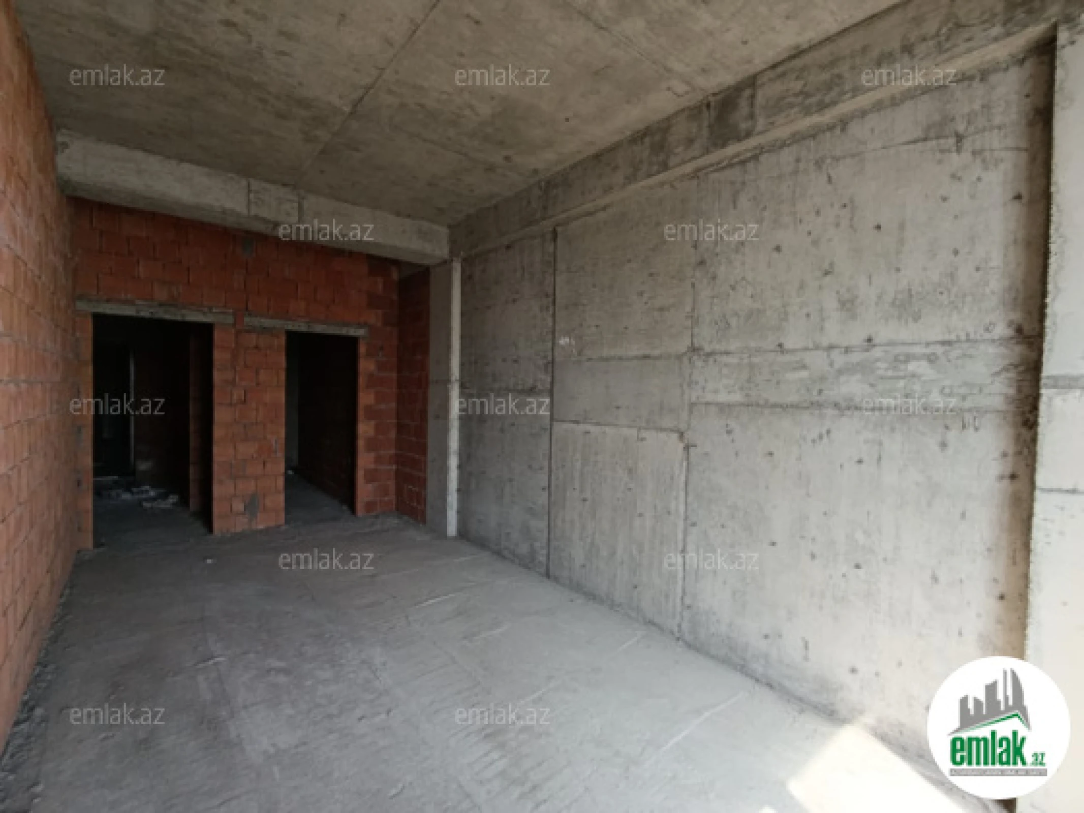 Satılır 4 otaqlı yeni tikili 219.6 m²