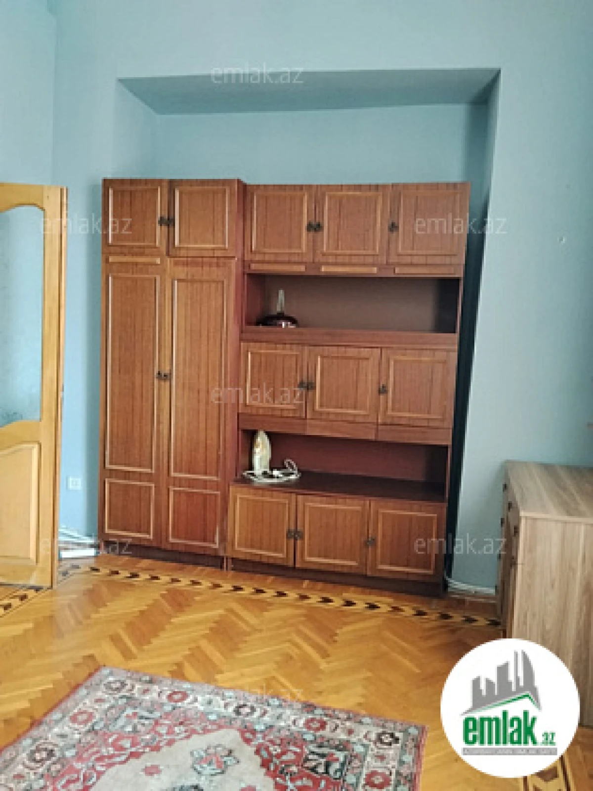 Satılır 3 otaqlı köhnə tikili 75 m²