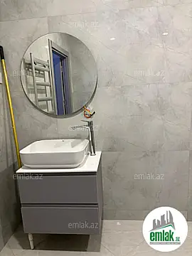 Satılır 2 otaqlı yeni tikili 82.5 m²