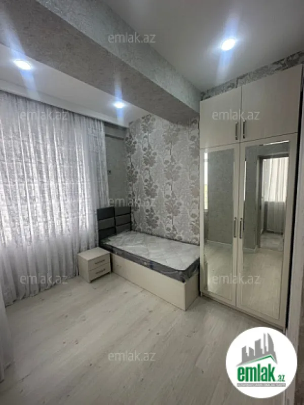 Satılır 4 otaqlı yeni tikili 110 m²