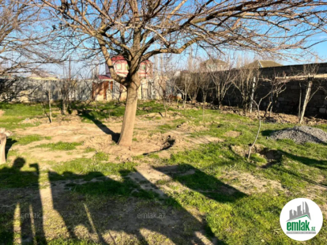 Satılır torpaq sahəsi 2 m²
