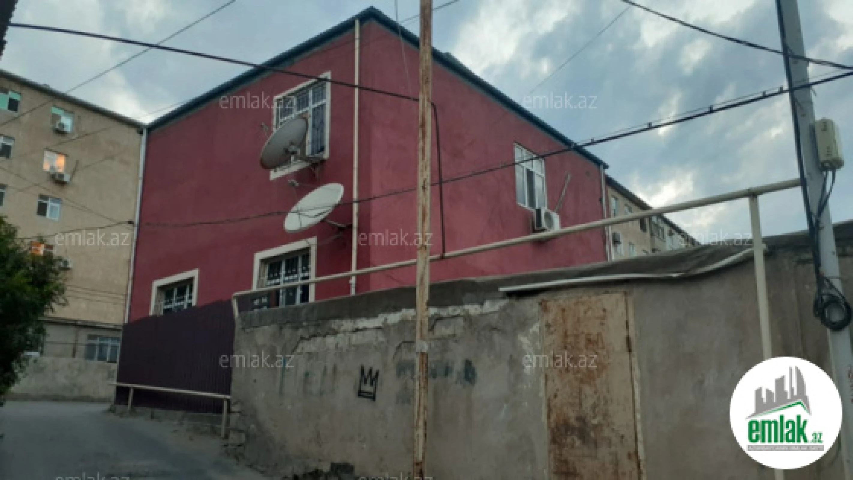 Satılır 7 otaqlı həyət evi 130 m²