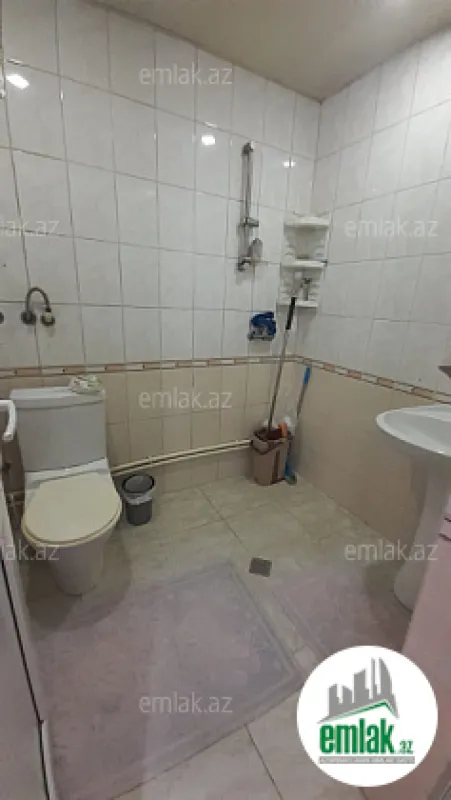 Satılır 7 otaqlı həyət evi 130 m²