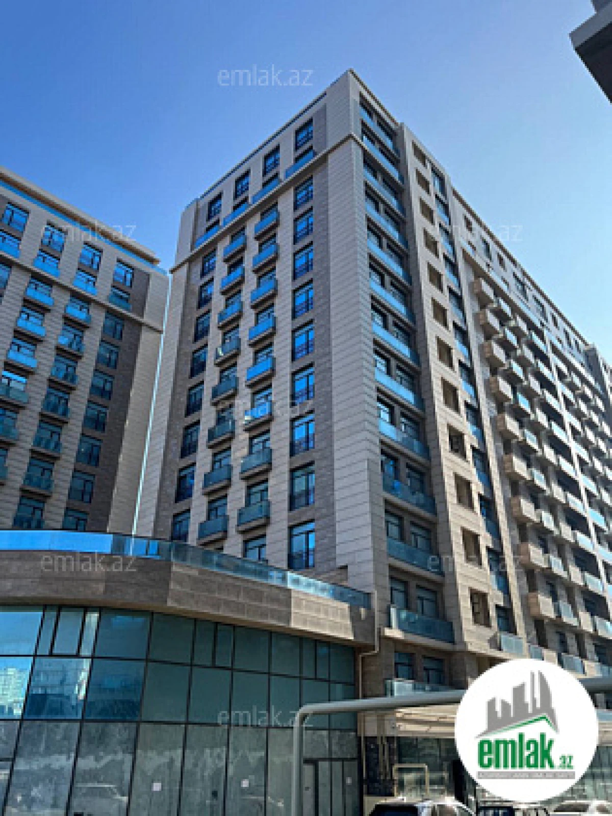 Satılır 4 otaqlı yeni tikili 157.5 m²