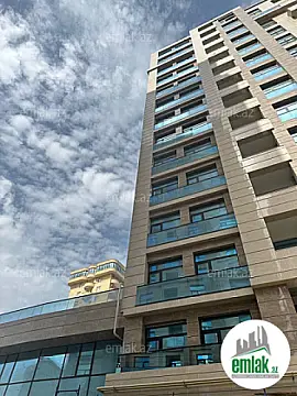 Satılır 4 otaqlı yeni tikili 157.5 m²