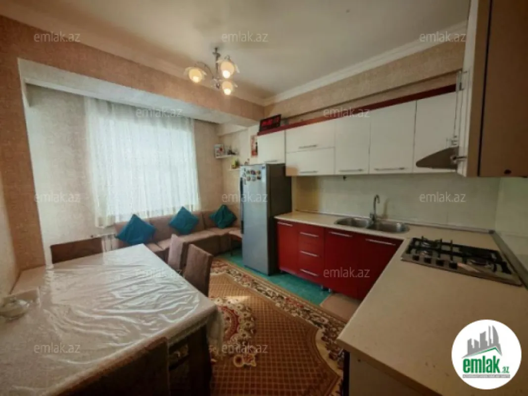 Satılır 1 otaqlı köhnə tikili 44 m²