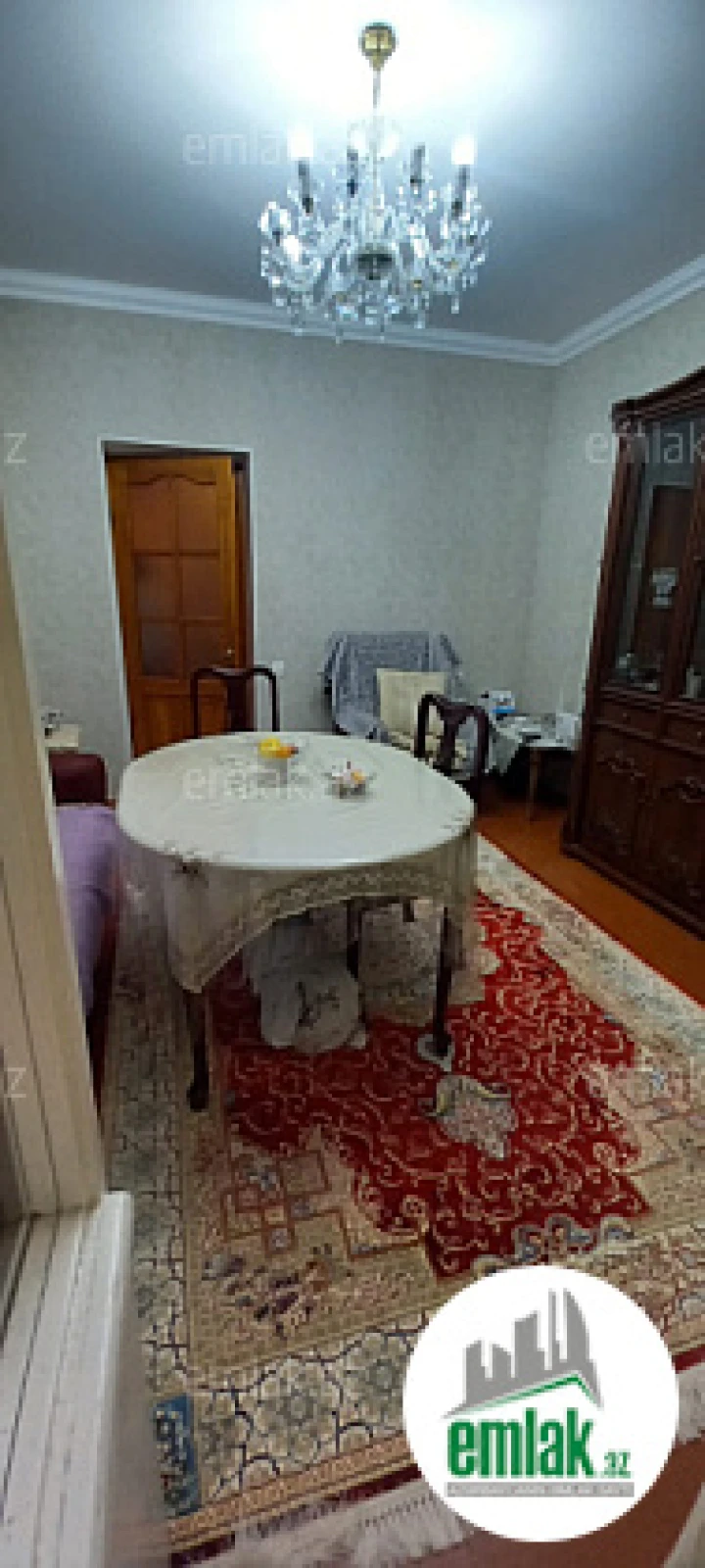 Satılır 3 otaqlı köhnə tikili 80 m²