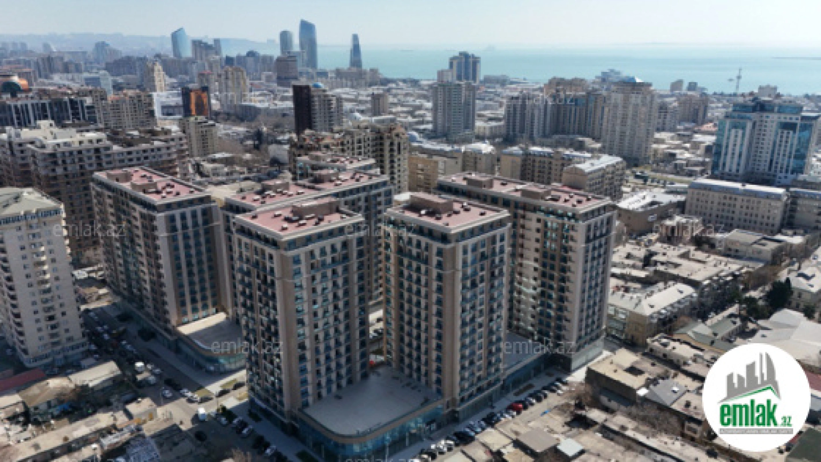 Satılır 5 otaqlı yeni tikili 267.5 m²