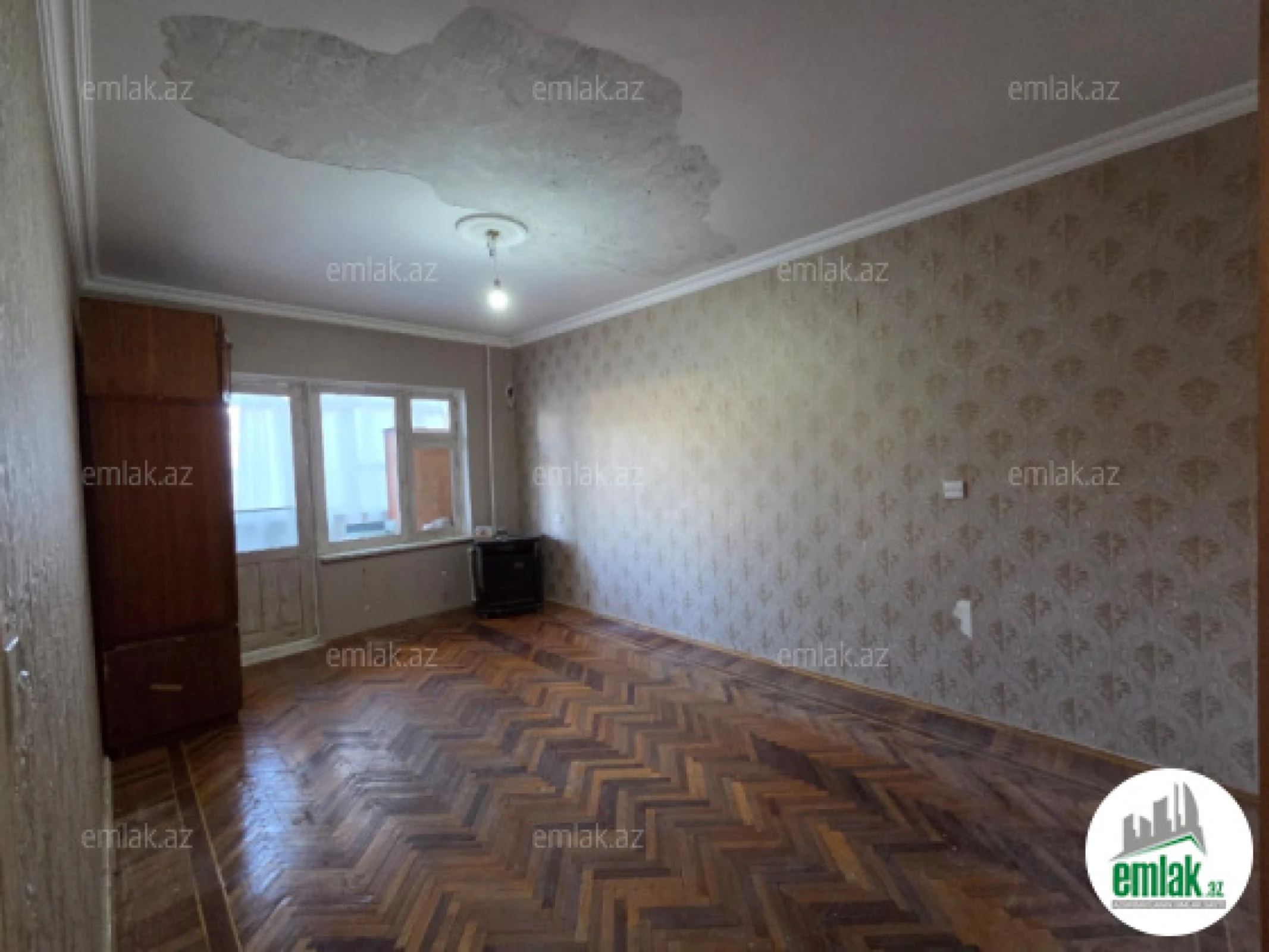 Satılır 3 otaqlı köhnə tikili 80 m²