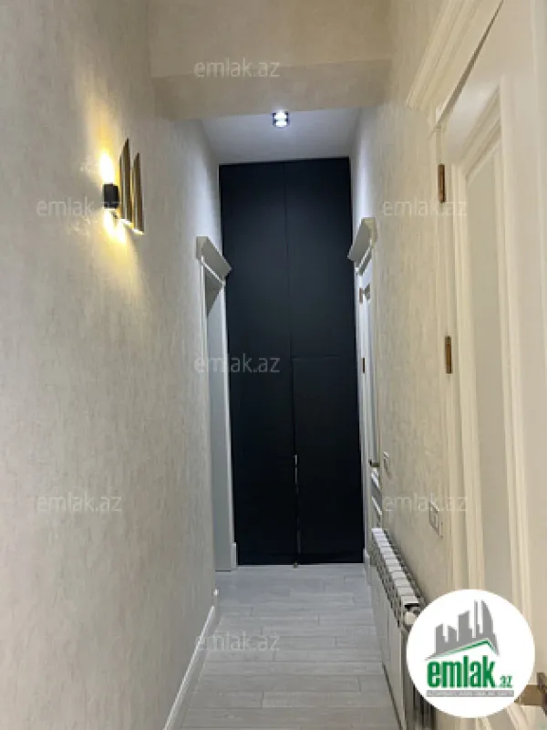 Satılır 3 otaqlı yeni tikili 110 m²