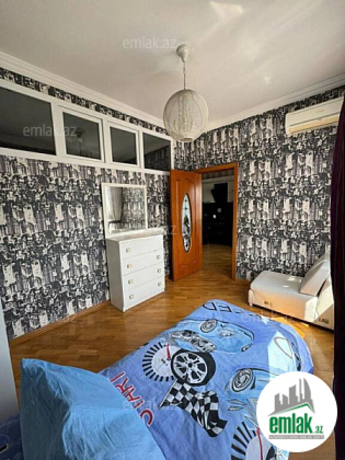 Satılır 4 otaqlı yeni tikili 120 m²