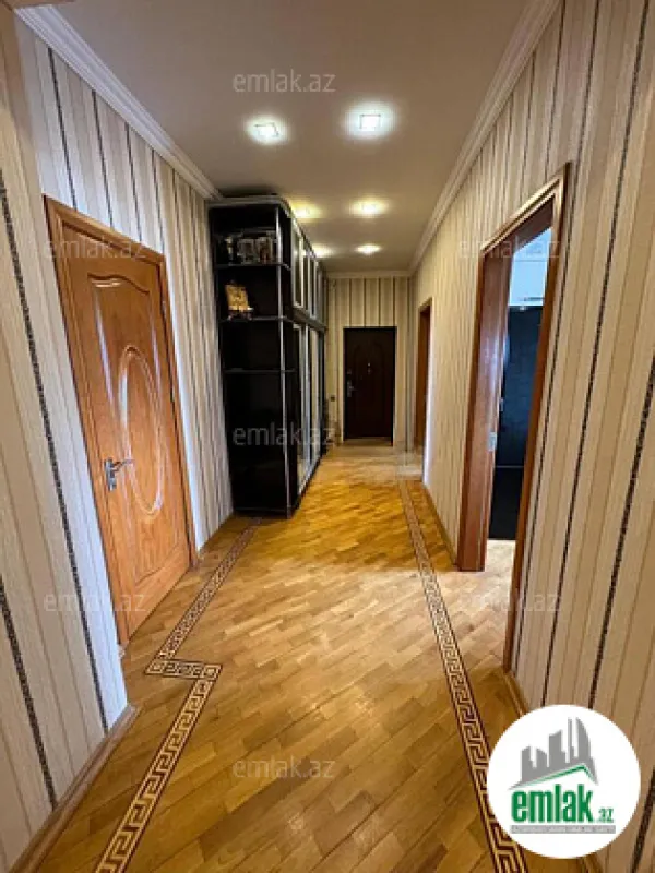 Satılır 4 otaqlı yeni tikili 120 m²