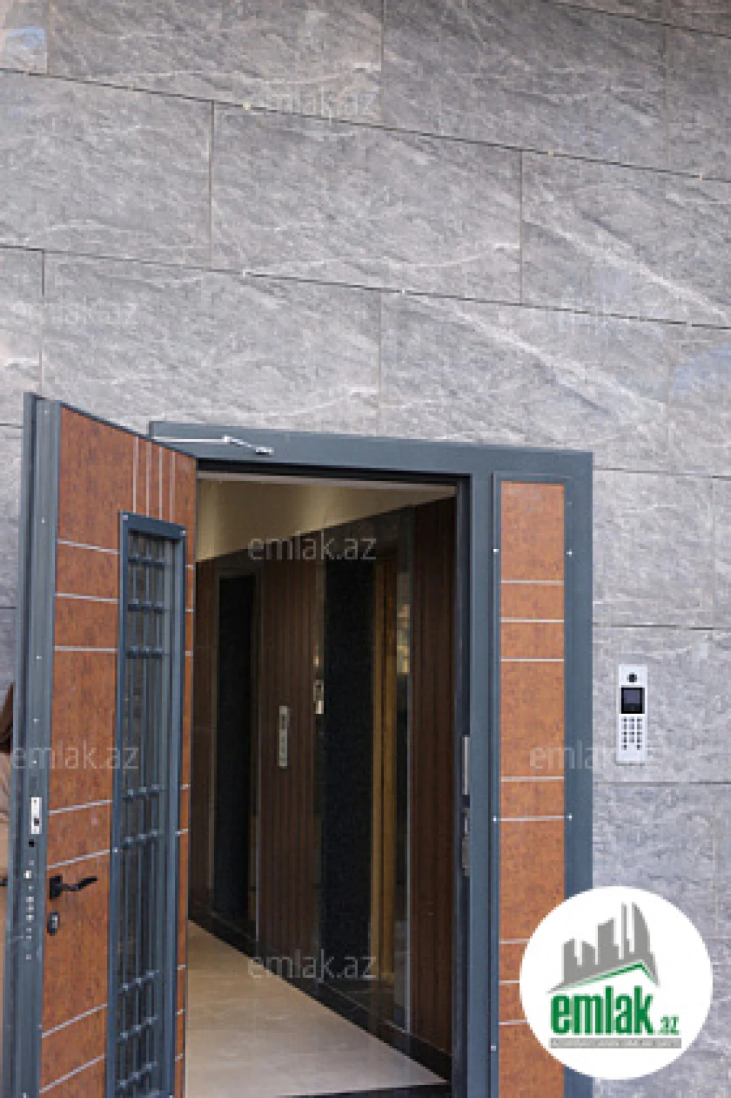 Satılır 4 otaqlı yeni tikili 227 m²