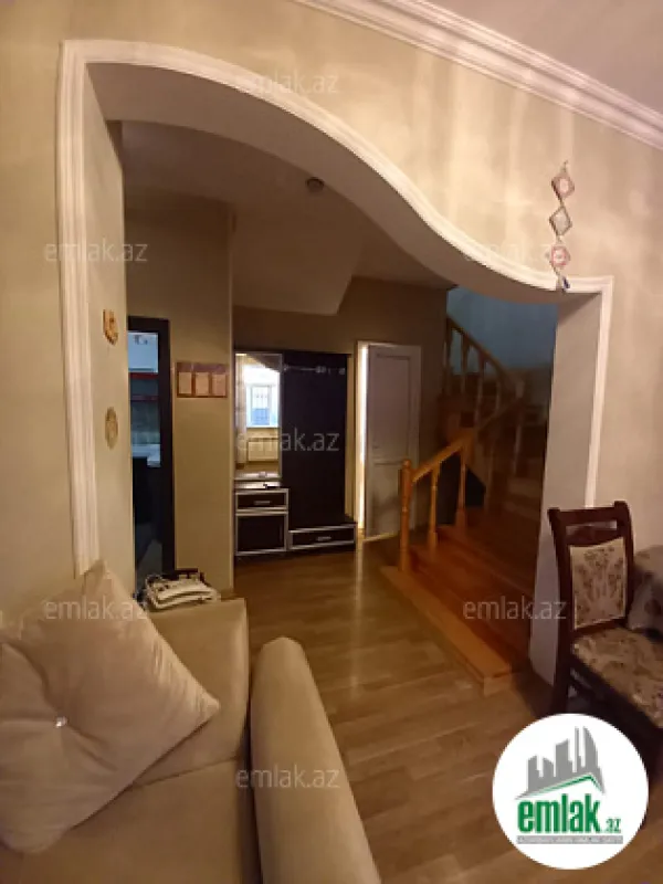 Satılır 4 otaqlı həyət evi 150 m²