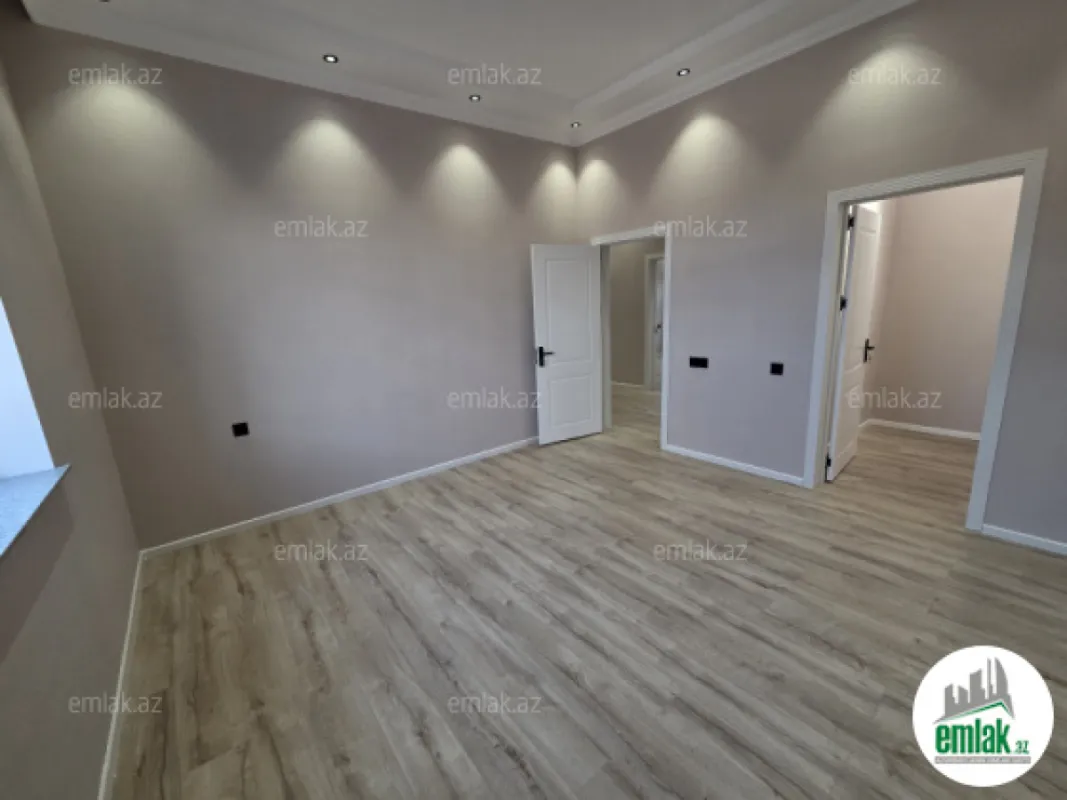 Satılır 4 otaqlı həyət evi 120 m²