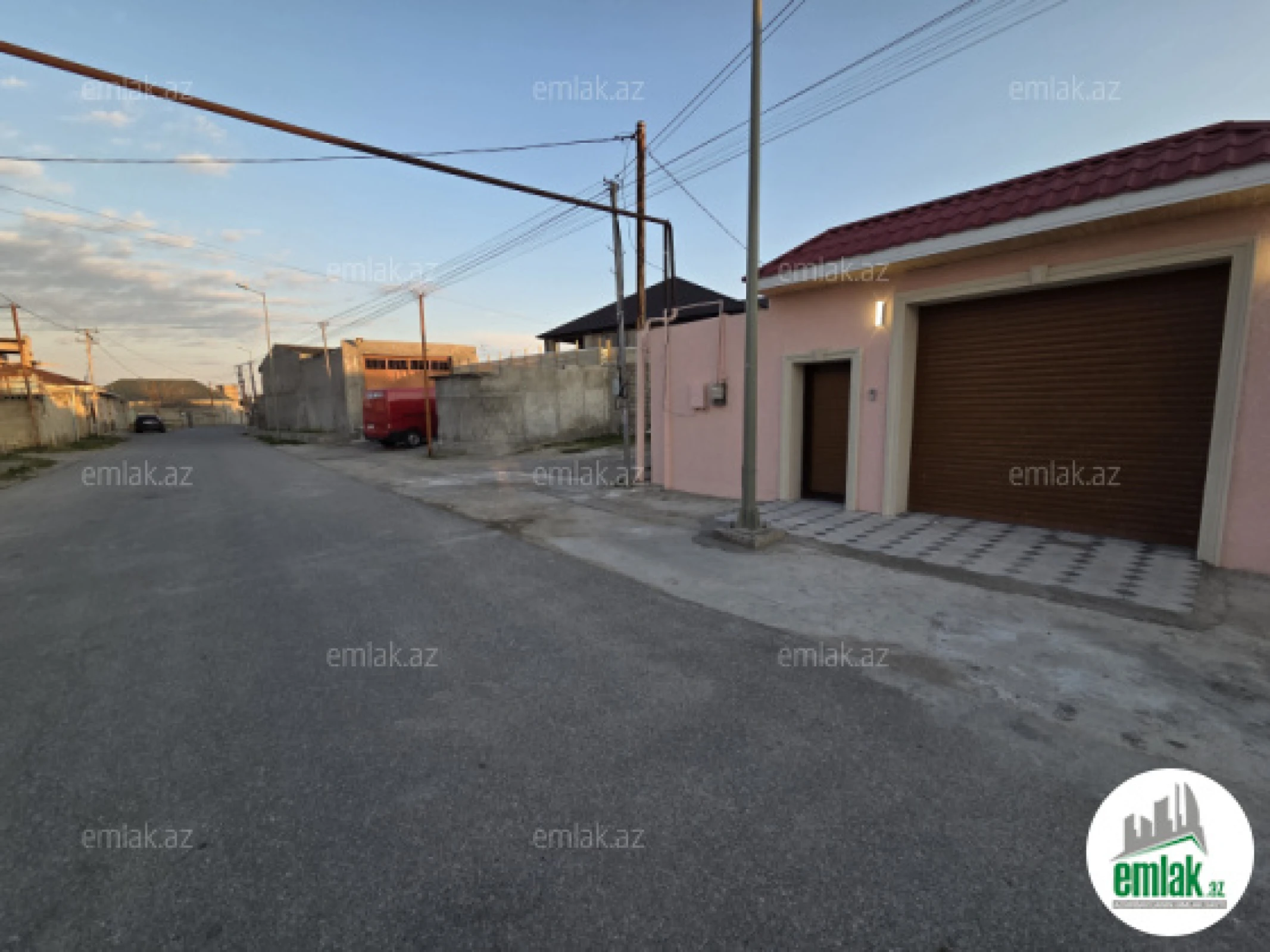 Satılır 4 otaqlı həyət evi 120 m²