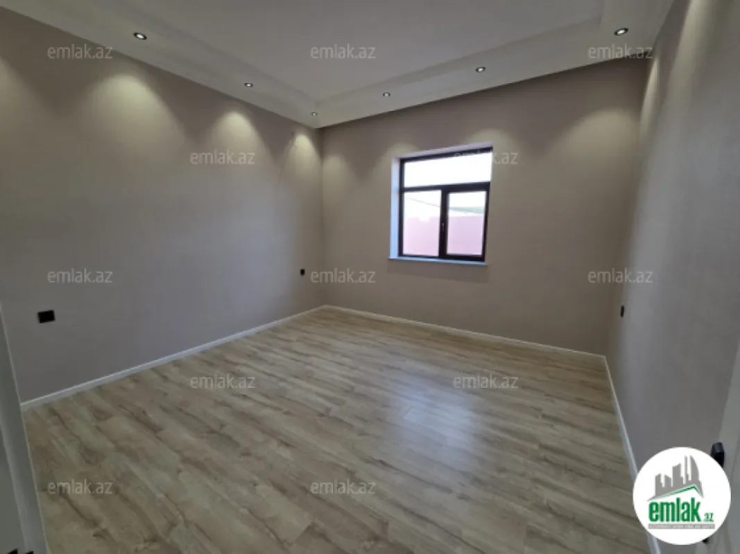 Satılır 4 otaqlı həyət evi 120 m²