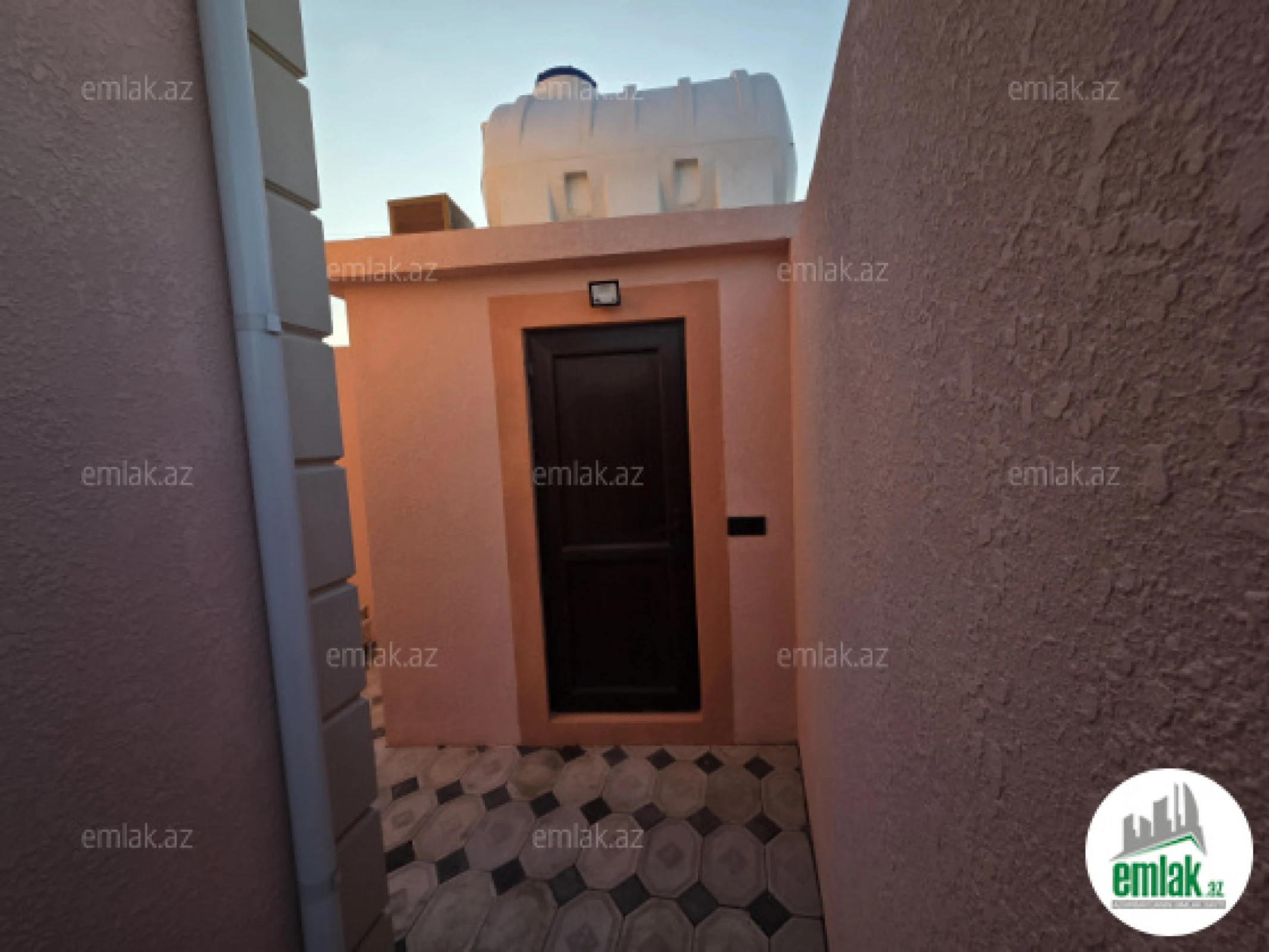 Satılır 4 otaqlı həyət evi 120 m²