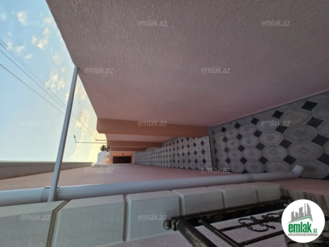 Satılır 4 otaqlı həyət evi 120 m²