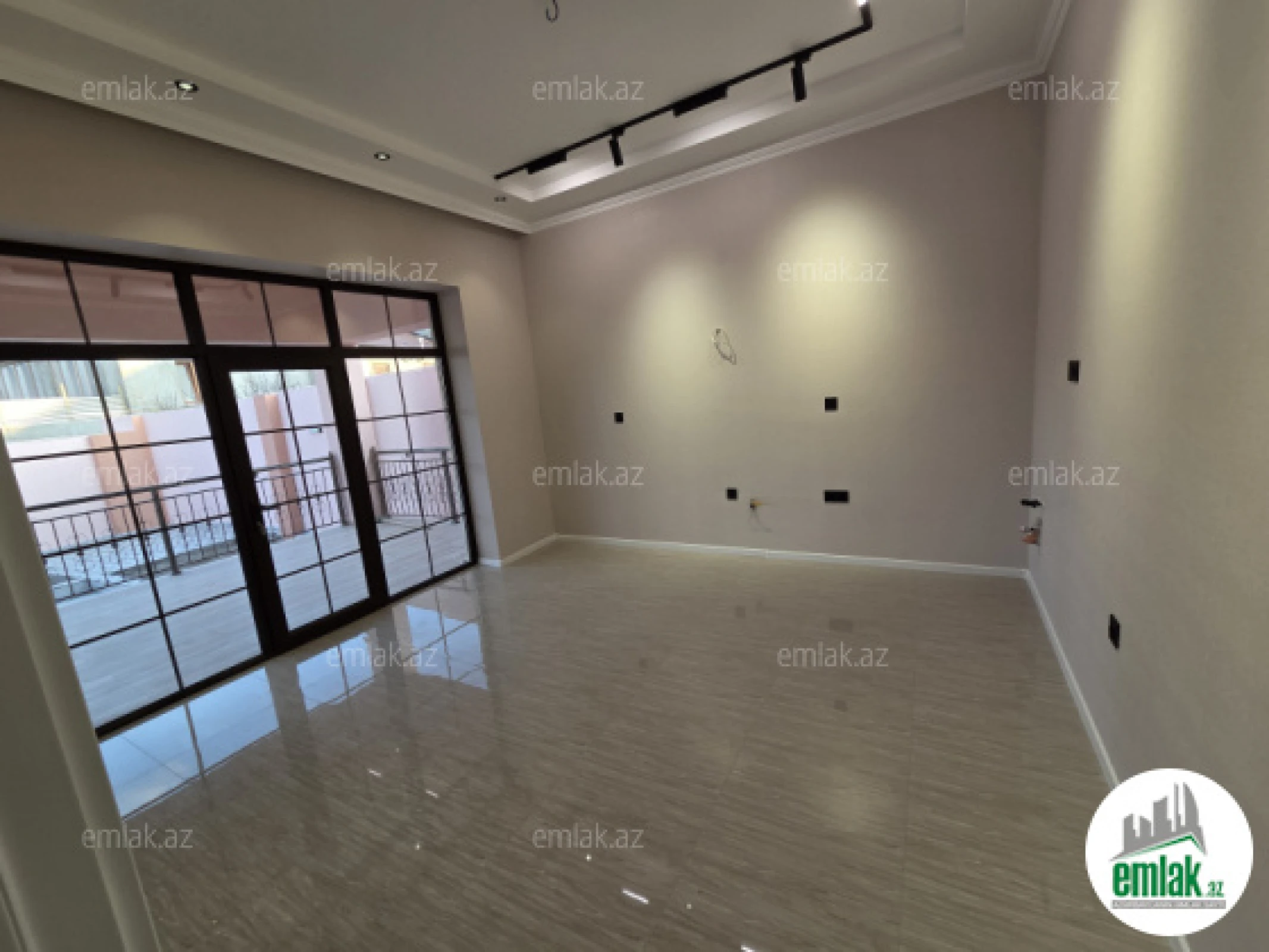 Satılır 4 otaqlı həyət evi 120 m²