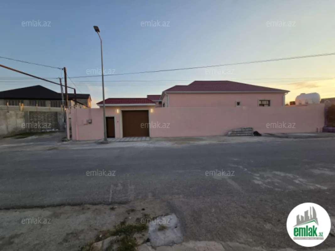 Satılır 4 otaqlı həyət evi 120 m²
