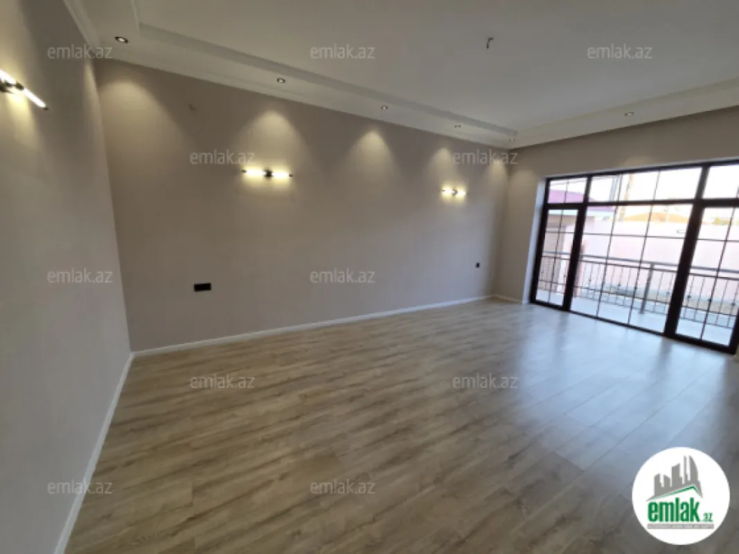 Satılır 4 otaqlı həyət evi 120 m²