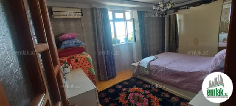 Satılır 2 otaqlı köhnə tikili 56 m²