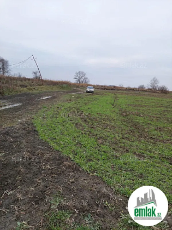 Satılır torpaq sahəsi 150 m²